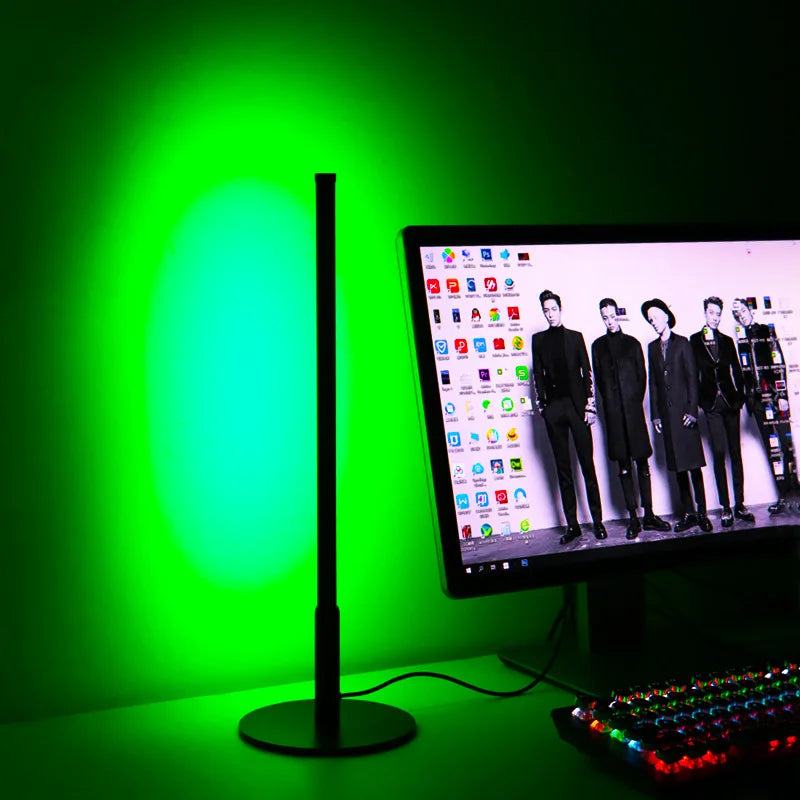 Bulbous Base - Tischlampe mit rundem Boden